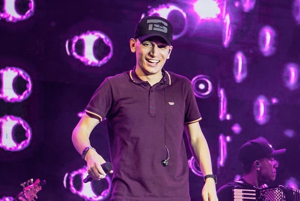 João Gomes anima Mailing Lagoa, em Balneário Gaivota, neste sábado (12)