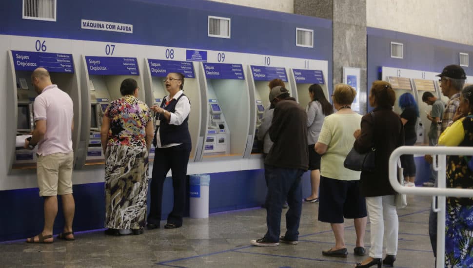 Expediente bancário tem alterações neste final de ano