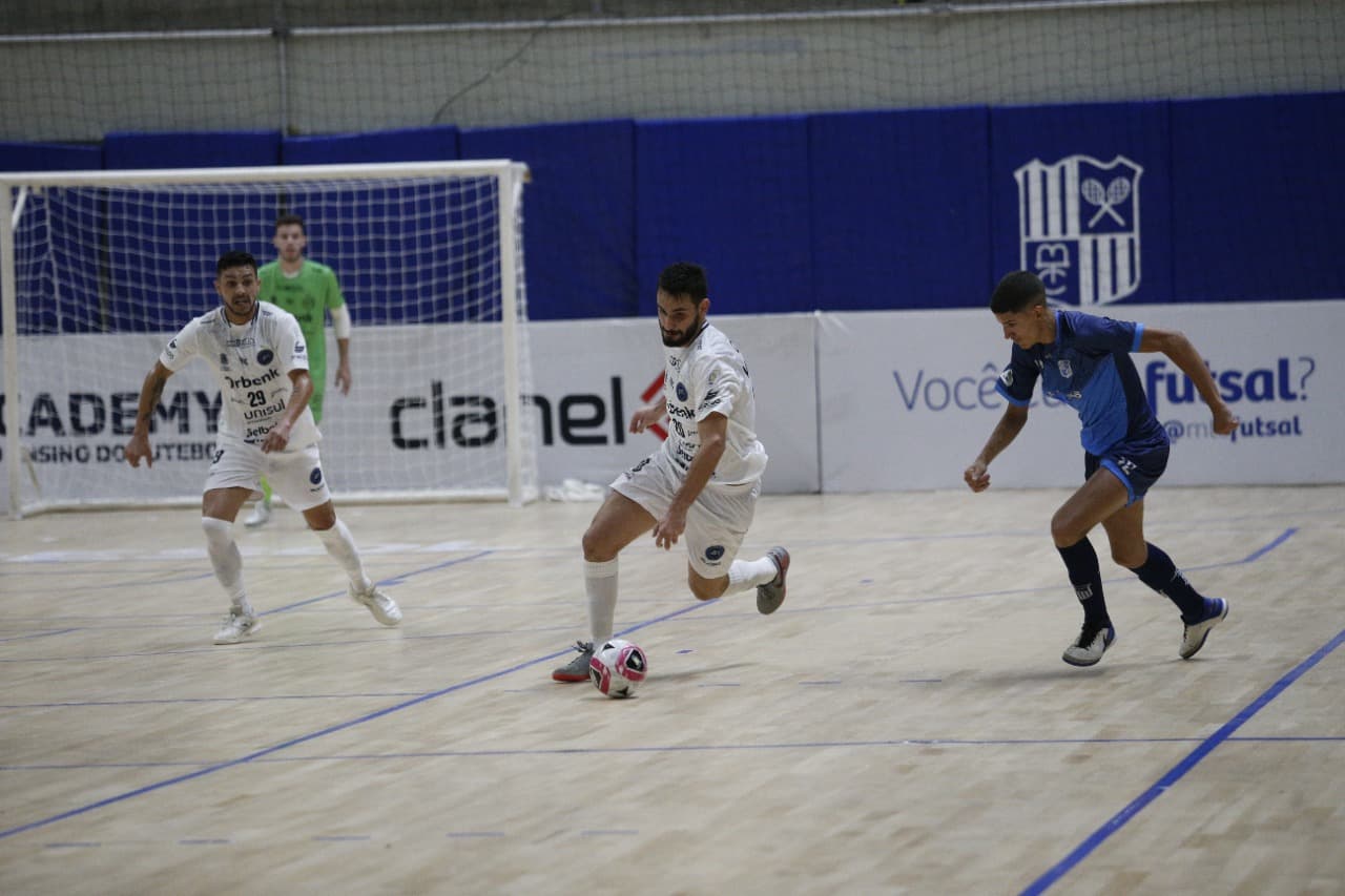 LIGA: Tubarão Futsal volta a ser derrotado na segunda partida da competição