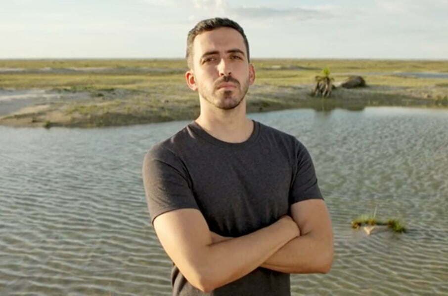 Carismático, focado e querido pela família: tubaronense estreia nesta terça (3) em "No Limite"