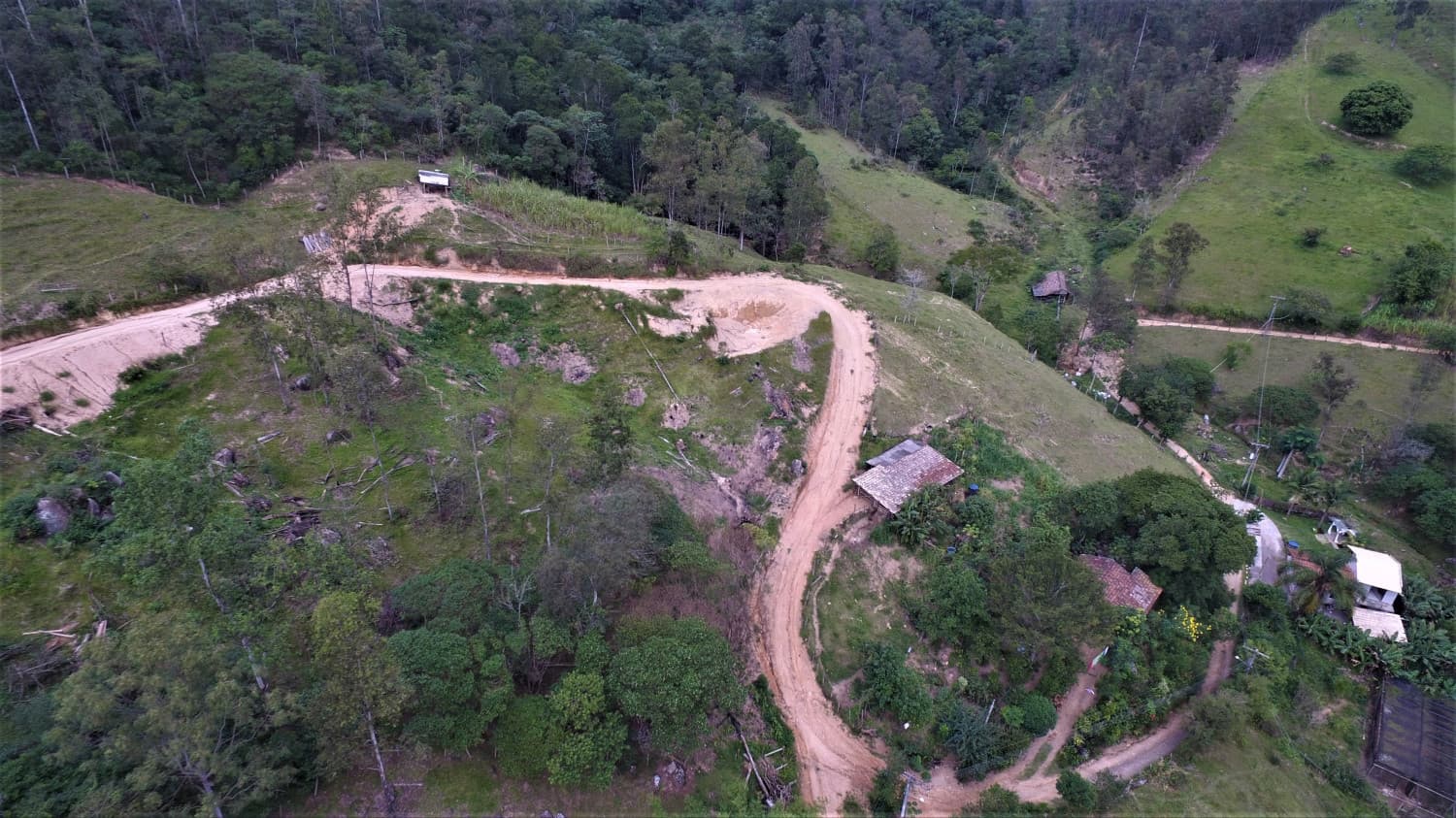 Estrada geral do Caruru será bloqueada nesta quarta-feira (27) para início da pavimentação