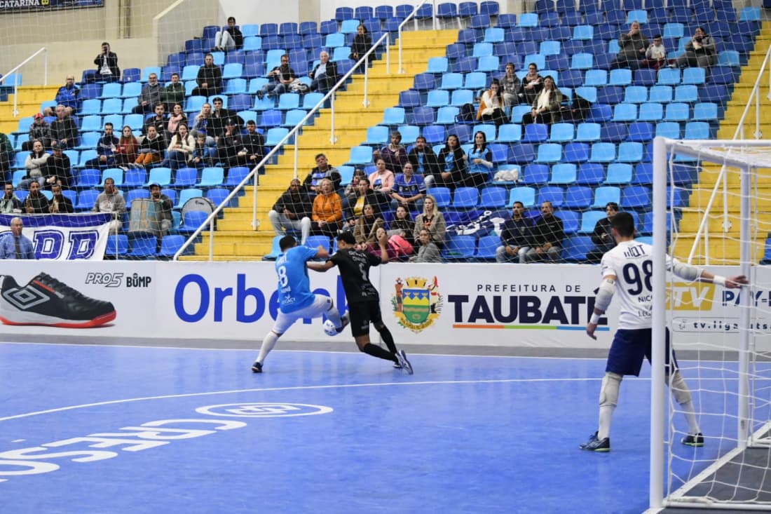 LIGA: Tubarão Futsal empata, mas segue em busca da classificação