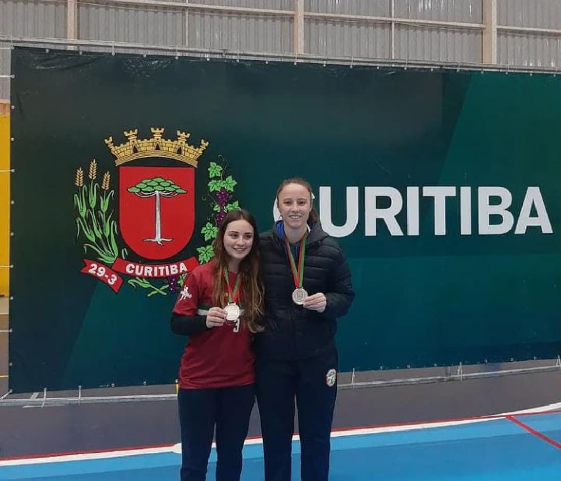 Treinadora e atleta de Tubarão participam do brasileiro de handebol