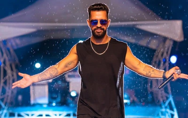 Dennis DJ anima Porcada Summer neste sábado (7)