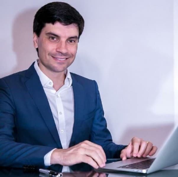 Ex-delegado de Tubarão é anunciado como delegado-geral do estado