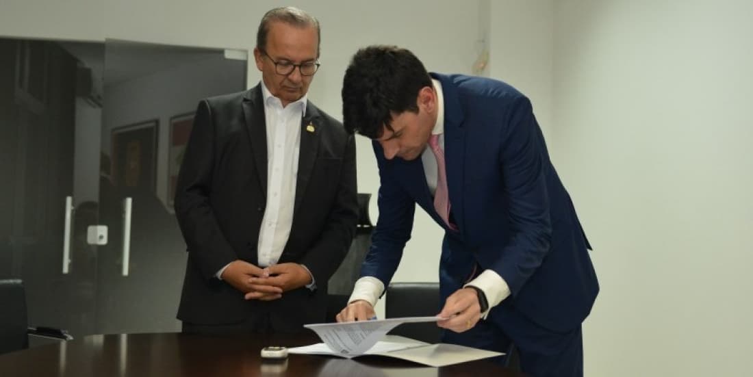 Policiais civis aposentados poderão manter arma funcional em Santa Catarina