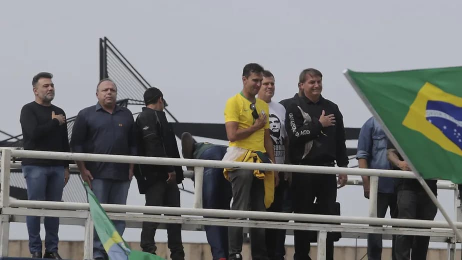 CGU derruba sigilo de 100 anos e dá 10 dias para Exército liberar processo disciplinar de Pazuello