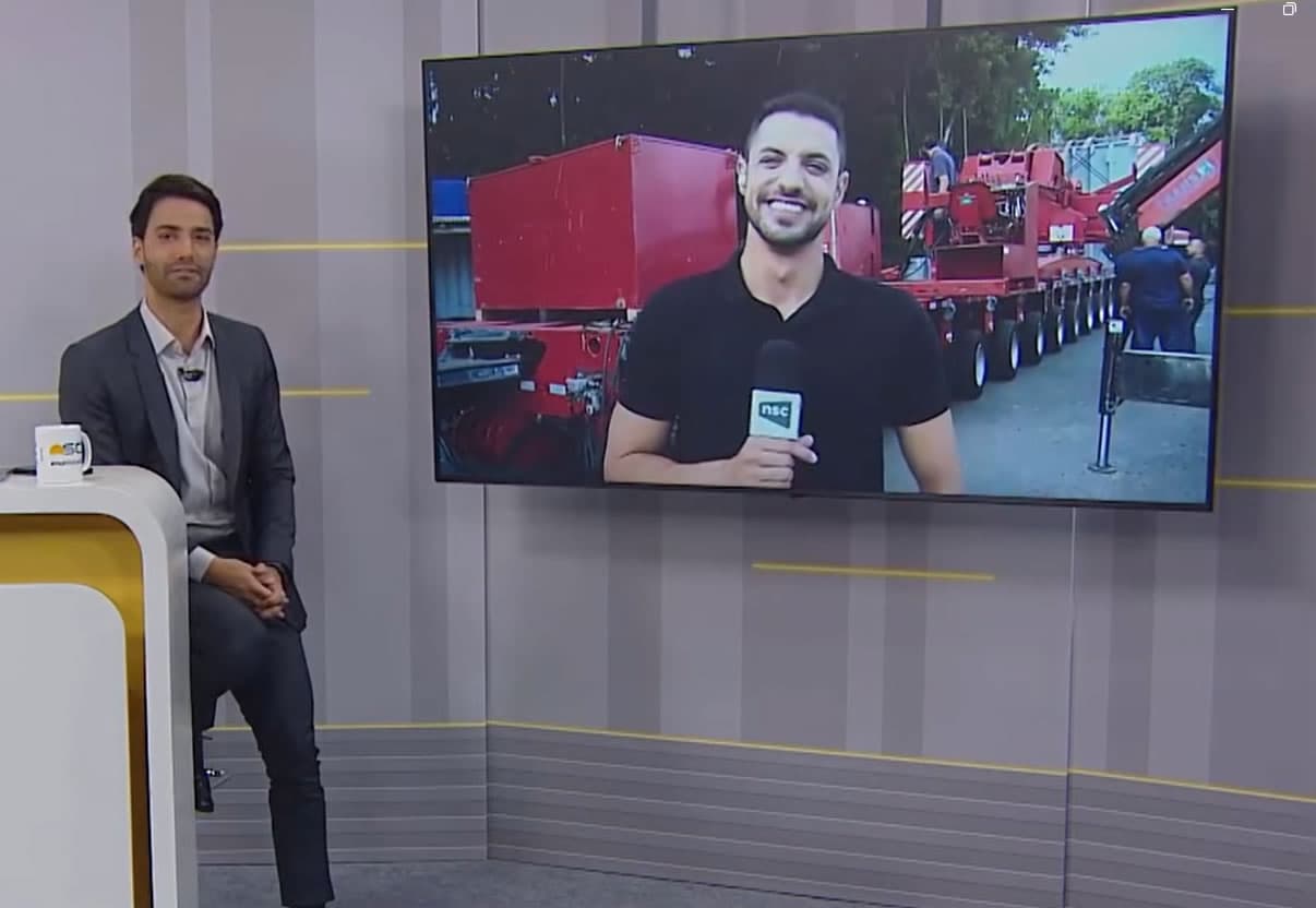 ▶️ Apresentador erra nome do namorado ao vivo