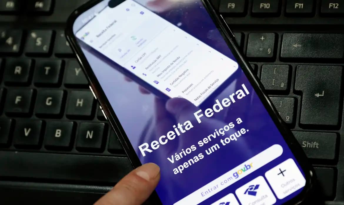 Receita paga maior lote de restituição da história para quase 9 milhões de contribuintes